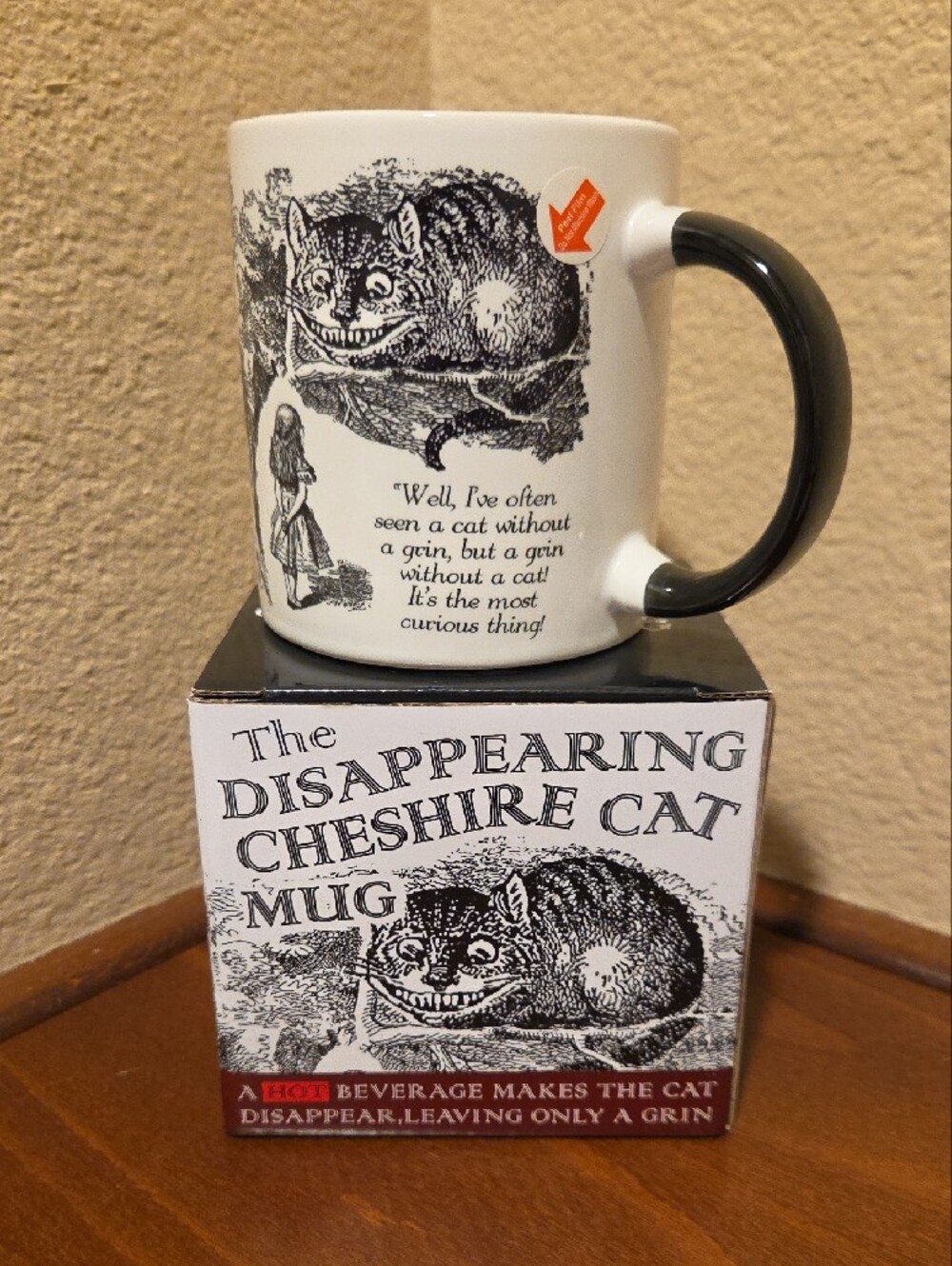 The Disappearing Cheshire Cat Mug and 2 Library Coasters - Picture 4 of 5